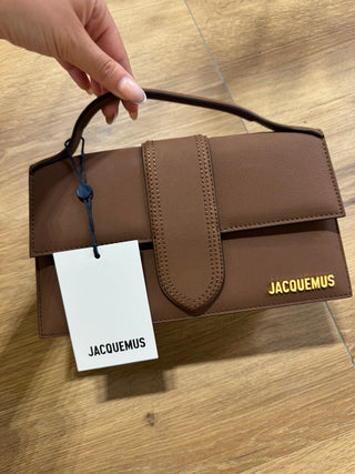 Le Grand Bambino Nebuk in pelle